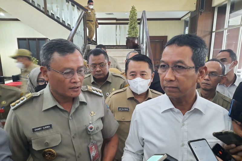 Heru pastikan keamanan di Jakarta saat Natal dan Tahun Baru Heru pastikan keamanan di Jakarta saat Natal dan Tahun Baru