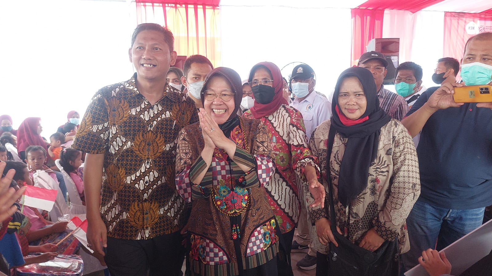 Masyarakat nelayan Kalibaru kini dapat nikmati air minum dan bersih