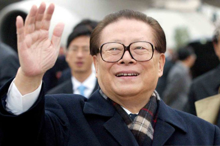 Abu jenazah Jiang Zemin dilarung dari muara Sungai Yangtze Abu jenazah Jiang Zemin dilarung dari muara Sungai Yangtze