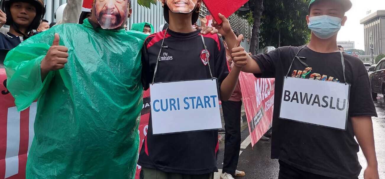 Gelar aksi, aktivis nilai dugaan curi start kampanye capres jadi preseden buruk demokrasi di Indonesia 