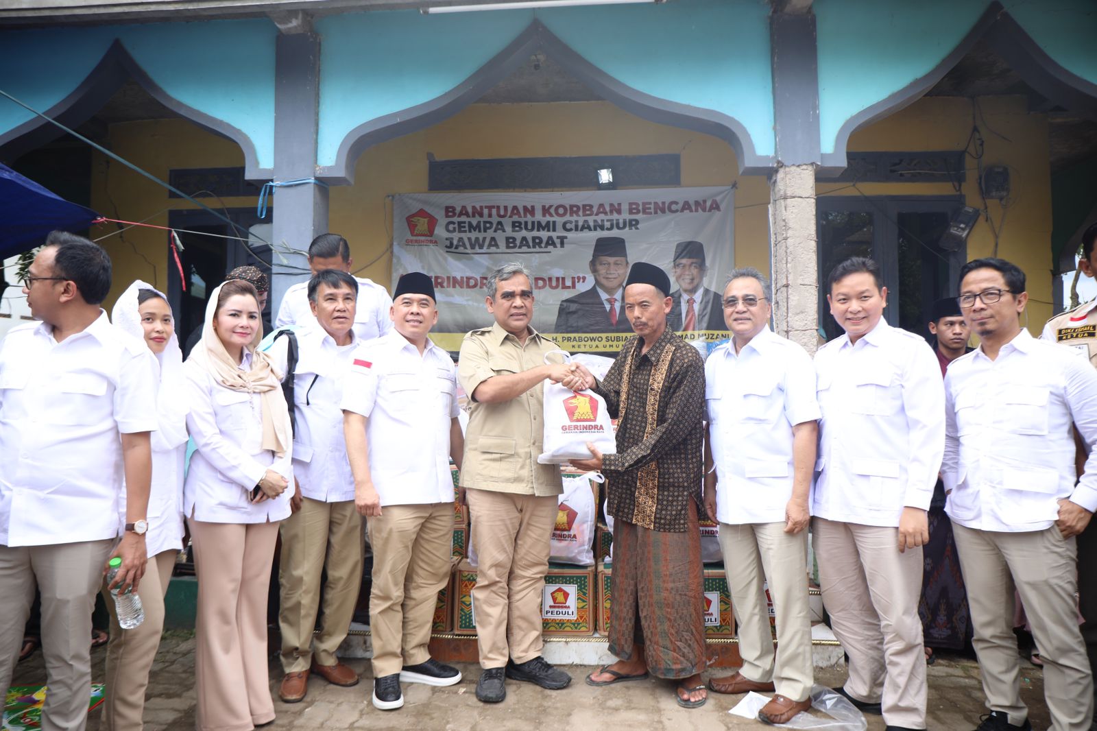 Bantu korban gempa Cianjur, Partai Gerindra upayakan relokasi dan pembangunan ulang Ponpes Nurul Hikmah Bantu korban gempa Cianjur, Partai Gerindra upayakan relokasi dan pembangunan ulang Ponpes Nurul Hikmah