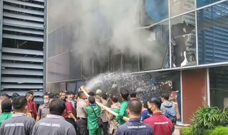 Kemenkumham pindahkan tahanan imigrasi pasca-kebakaran gedung Kemenkumham pindahkan tahanan imigrasi pasca-kebakaran gedung