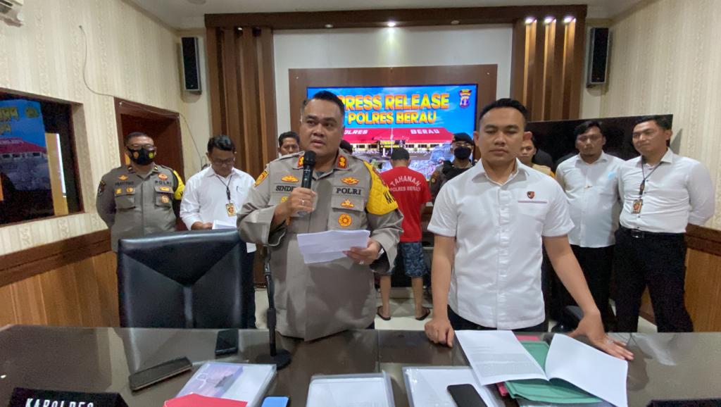 Polres Berau ungkap kasus korupsi Rp 776,8 juta oleh mantan kepala kampung Polres Berau ungkap kasus korupsi Rp 776,8 juta oleh mantan kepala kampung