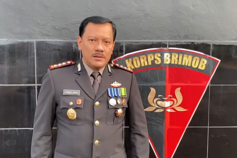 Jenazah anggota Brimob Polda Lampung disemayamkan di kampung halaman Jenazah anggota Brimob Polda Lampung disemayamkan di kampung halaman