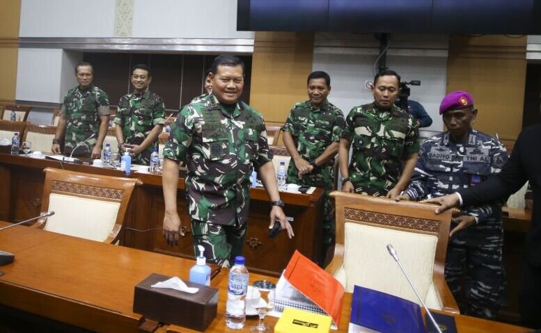 Laksamana Yudo janji wujudkan prajurit TNI tidak arogan pada rakyat Laksamana Yudo janji wujudkan prajurit TNI tidak arogan pada rakyat