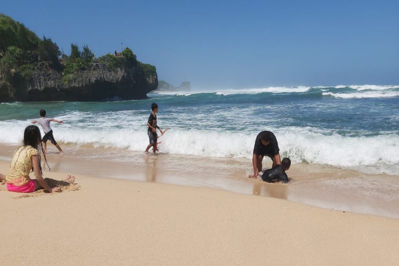 148.305 wisatawan target Dispar Gunungkidul saat libur Natal 148.305 wisatawan target Dispar Gunungkidul saat libur Natal