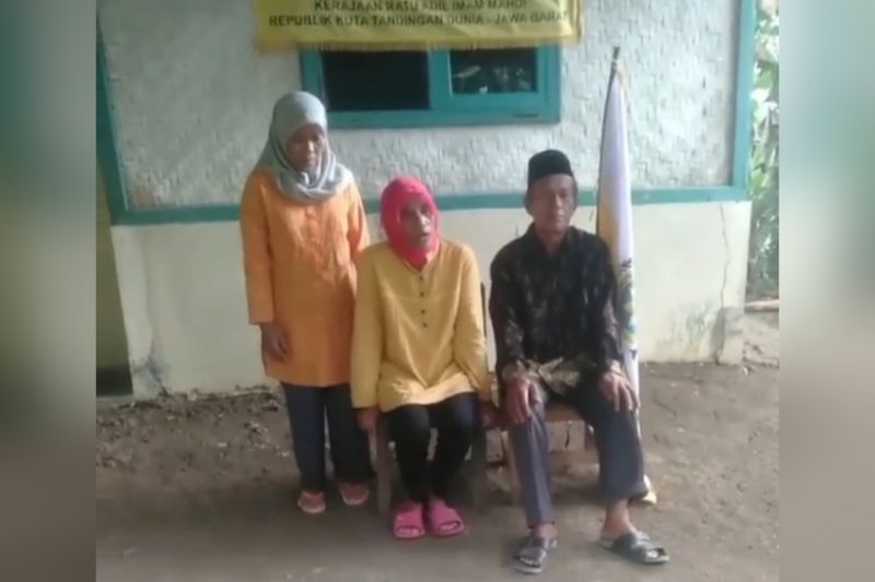 Polda Jabar buru orang mengaku ratu adil dan imam mahdi di Karawang Polda Jabar buru orang mengaku ratu adil dan imam mahdi di Karawang