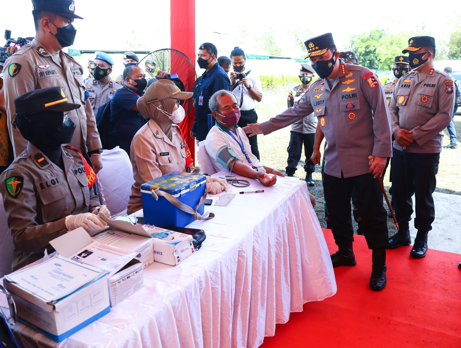 Kapolri paparkan strategi untuk antisipasi lonjakan Covid-19