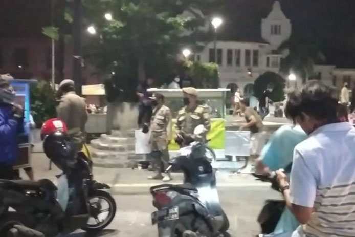 Pemkot Jakbar benahi PKL di Jalan Mangga Besar Raya Pemkot Jakbar benahi PKL di Jalan Mangga Besar Raya