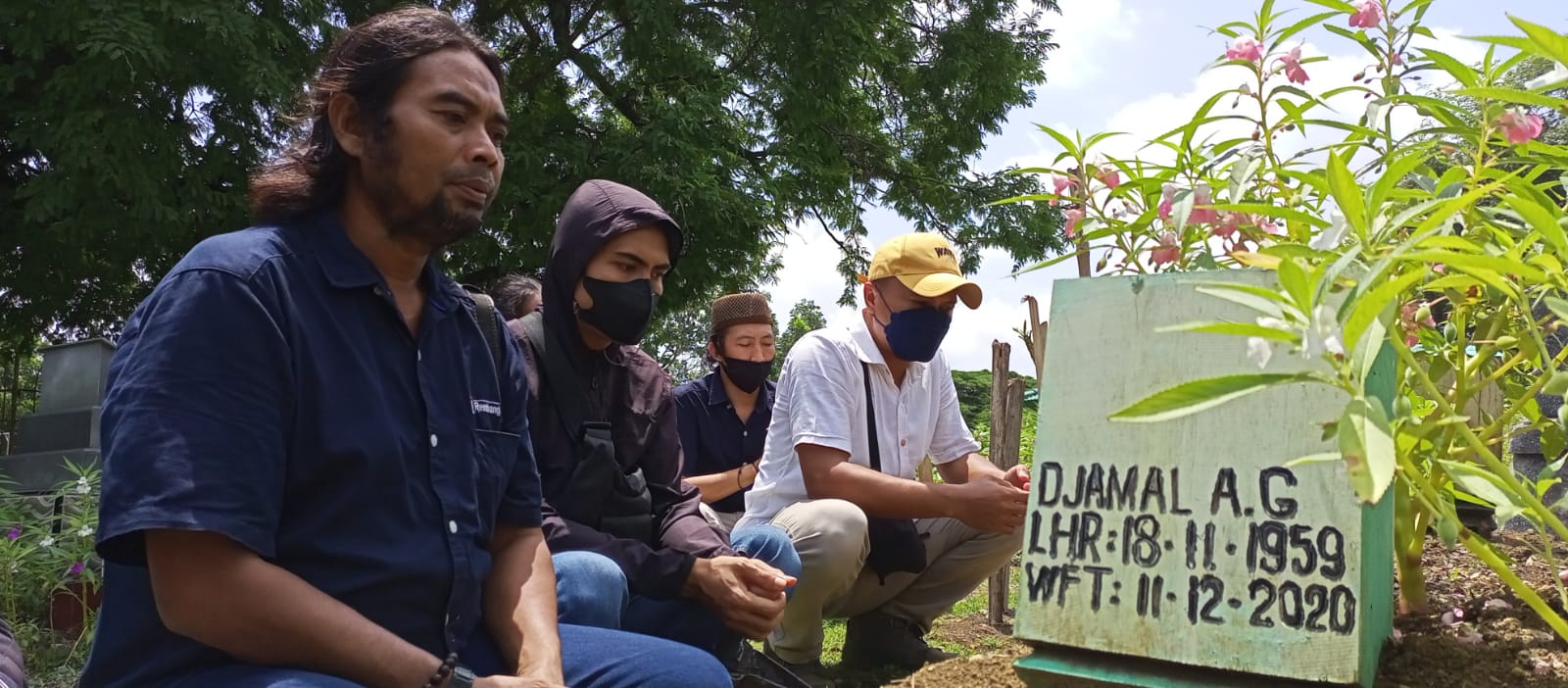 HPN, wartawan Rembang ziarah makam pewarta HPN, wartawan Rembang ziarah makam pewarta