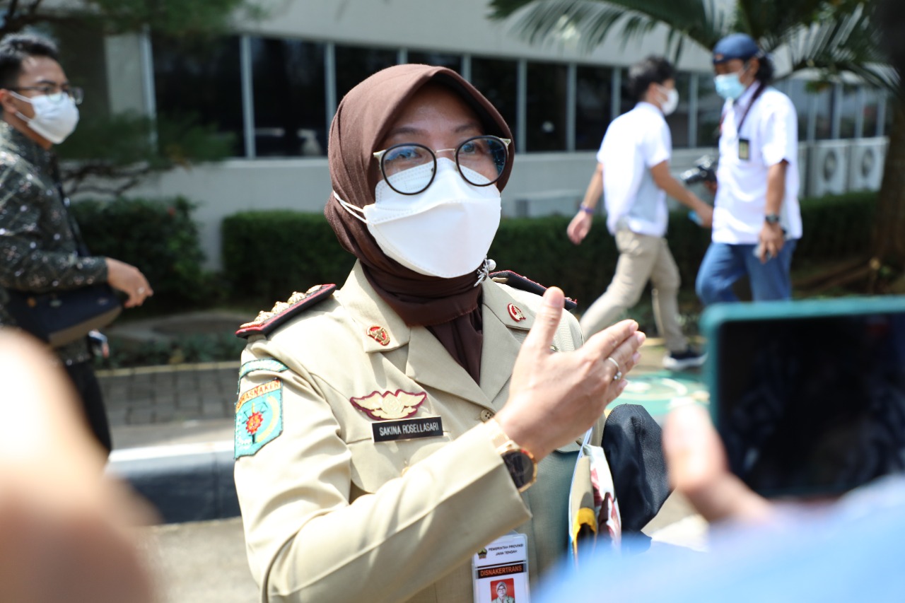 Jalani karantina, ratusan pekerja migran asal Jateng mulai pulang kampung Jalani karantina, ratusan pekerja migran asal Jateng mulai pulang kampung