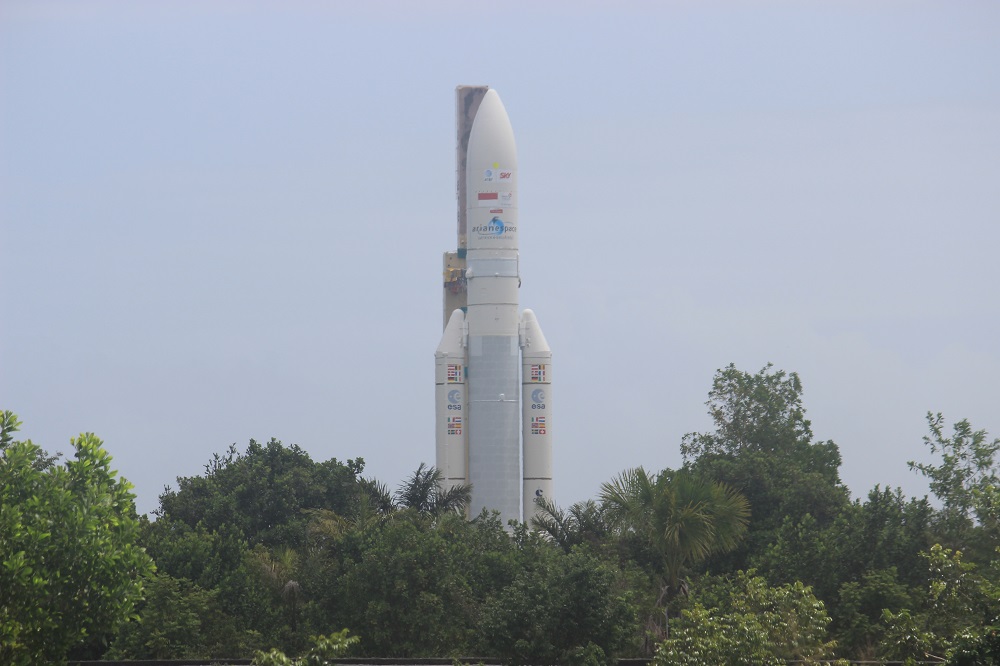 15 Februari 2017: Indonesia luncurkan satelit Telkom-3S