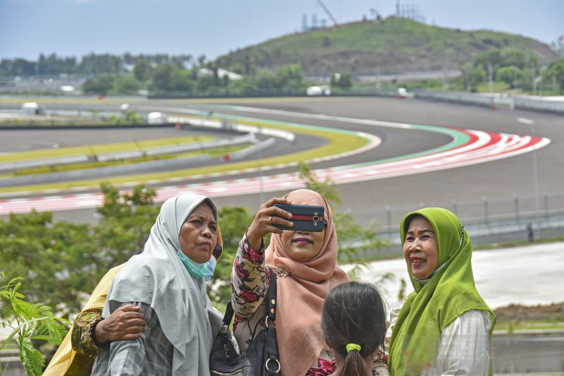 Presiden putuskan kurangi penonton MotoGP Mandalika jadi 60 ribu