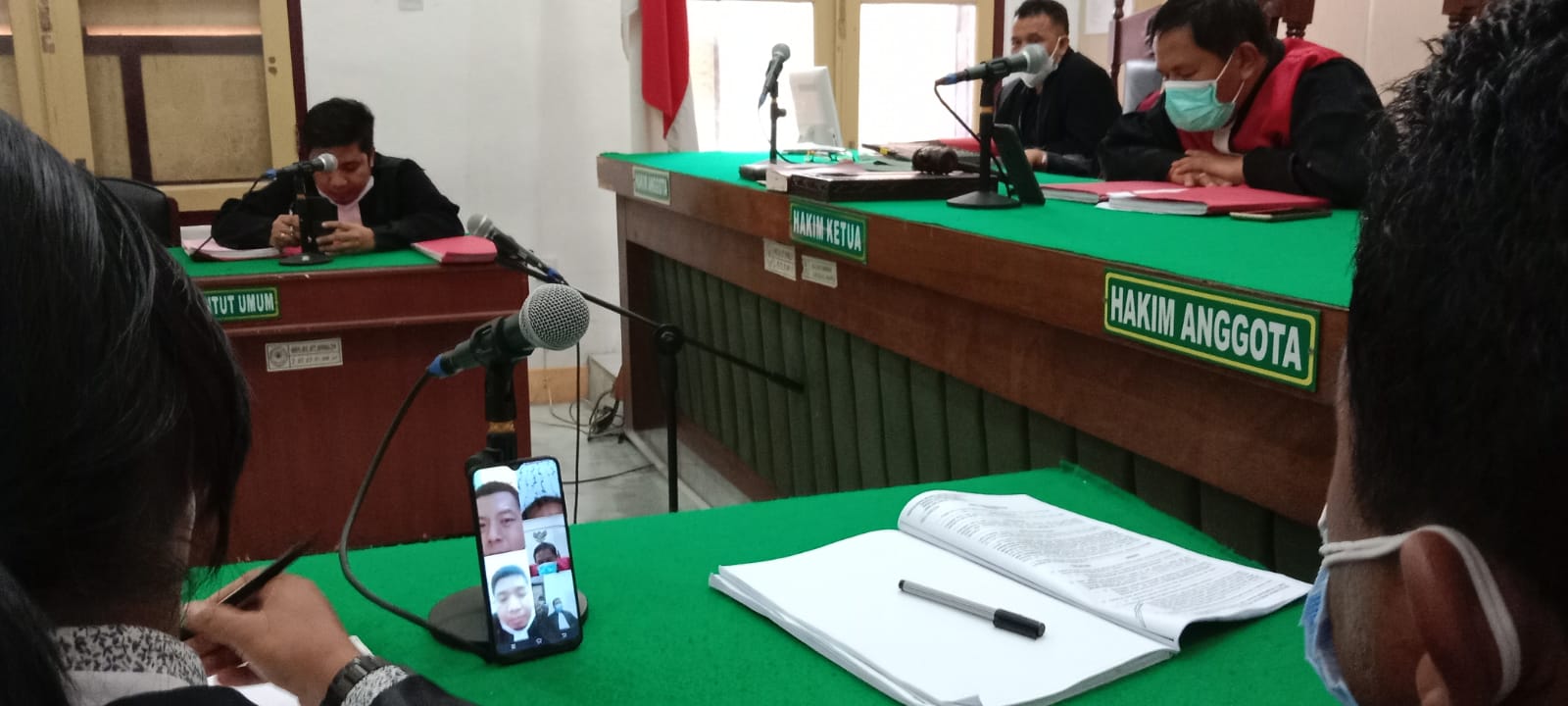 Masih ekspos sidang pembacaan tuntutan pasutri pemilik dan produksi narkotika ditunda Masih ekspos sidang pembacaan tuntutan pasutri pemilik dan produksi narkotika ditunda