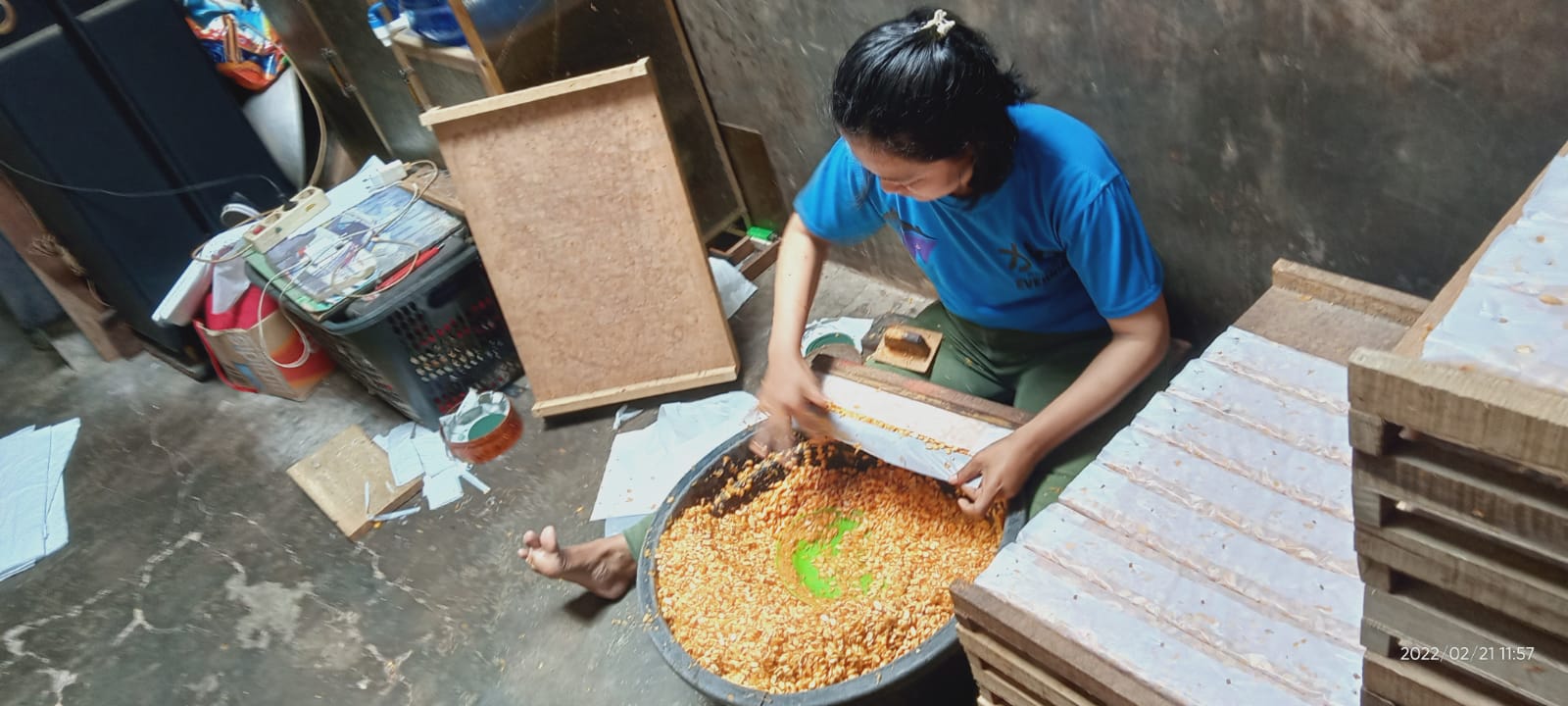 Stok kedelai di perajin mulai menipis imbas kenaikan harga Stok kedelai di perajin mulai menipis imbas kenaikan harga