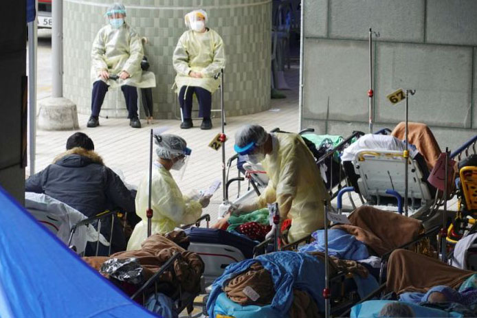 Hong Kong luncurkan paspor vaksin dan pembatasan COVID lebih ketat Hong Kong luncurkan paspor vaksin dan pembatasan COVID lebih ketat