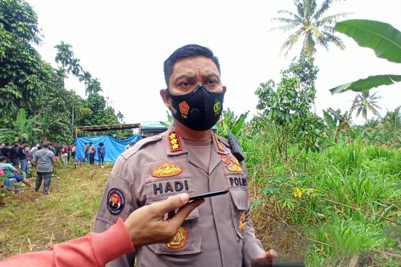 Polda Sumut bongkar kuburan penghuni kerangkeng Bupati Langkat