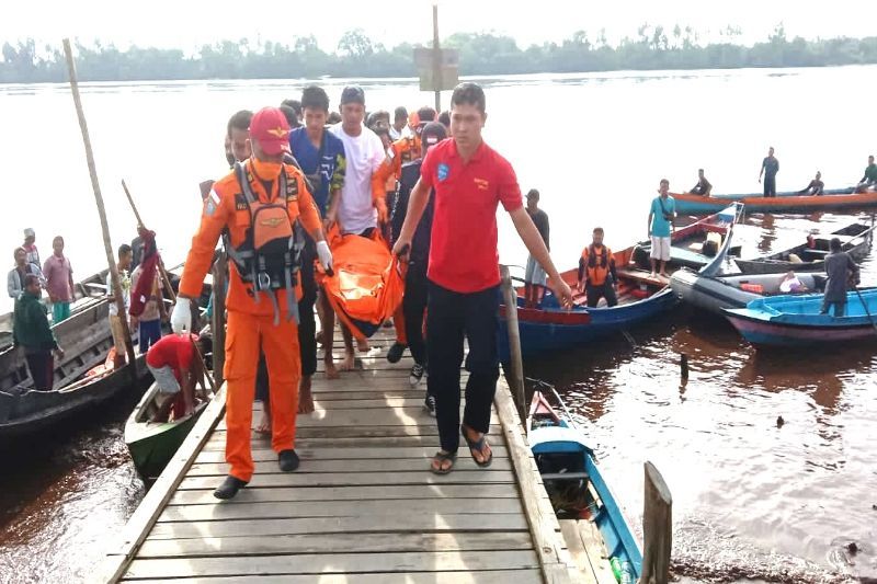 Pelajar tenggelam di Kotawaringin Timur ditemukan meninggal dunia Pelajar tenggelam di Kotawaringin Timur ditemukan meninggal dunia