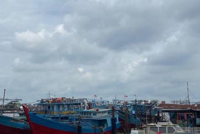 BMKG: Tinggi gelombang laut di Selat Gelasa capai 2,5 meter BMKG: Tinggi gelombang laut di Selat Gelasa capai 2,5 meter