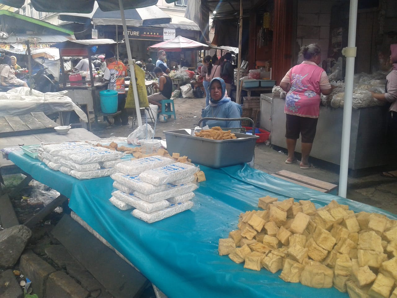 Mogok produksi perajin tahu tempe batal Mogok produksi perajin tahu tempe batal