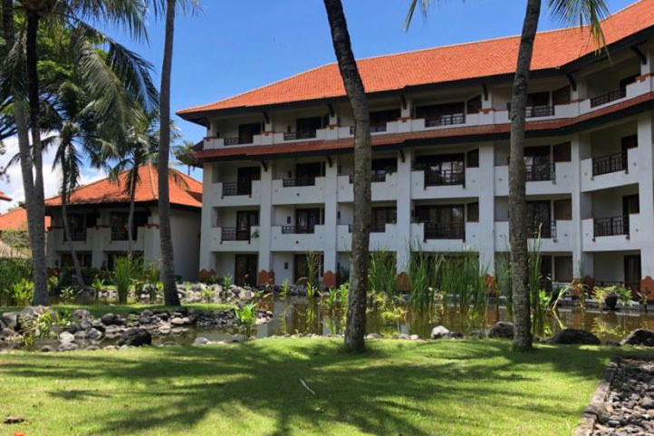 Menko Luhut minta hotel dan restoran jaga kualitas produk dan jasa