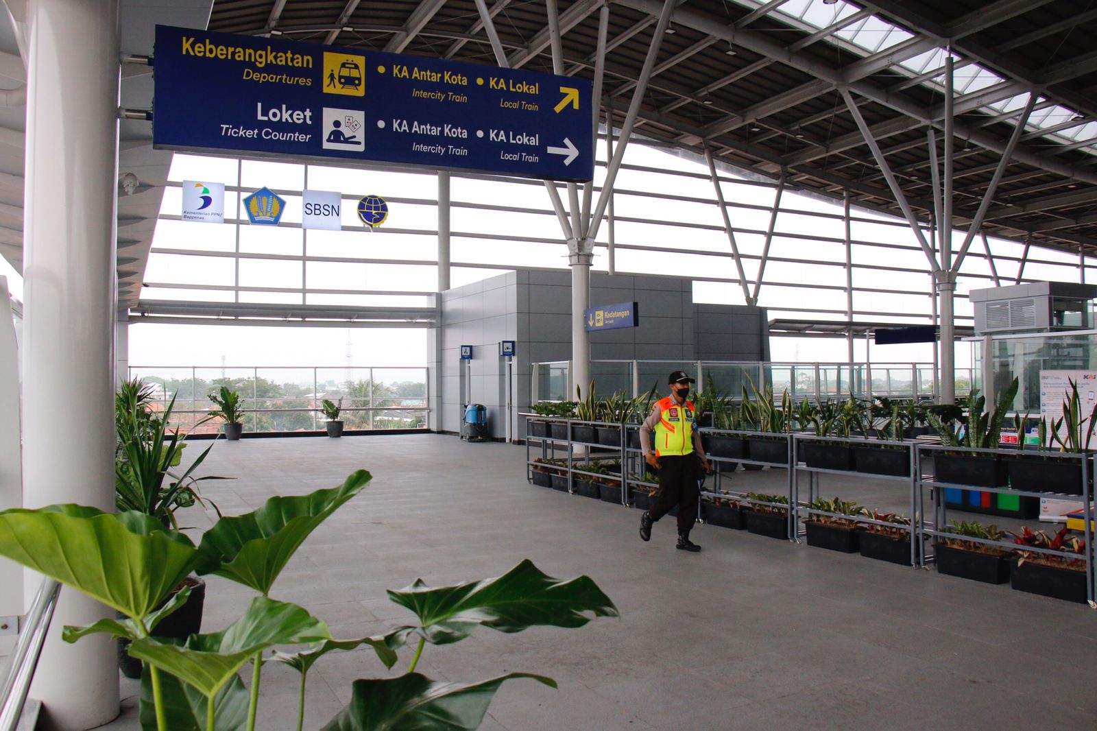 Mulai 1 Februari 2022, Stasiun Cikarang layani penumpang KA jarak jauh Mulai 1 Februari 2022, Stasiun Cikarang layani penumpang KA jarak jauh