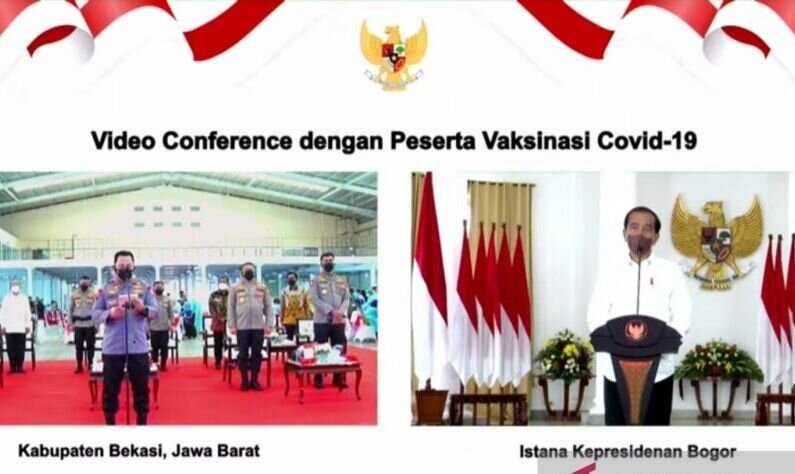 Presiden pantau vaksinasi serentak tekankan percepatan dosis penguat Presiden pantau vaksinasi serentak tekankan percepatan dosis penguat