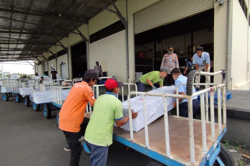 Disnakertrans: Pengiriman PMI ke Malaysia masih ditutup Disnakertrans: Pengiriman PMI ke Malaysia masih ditutup