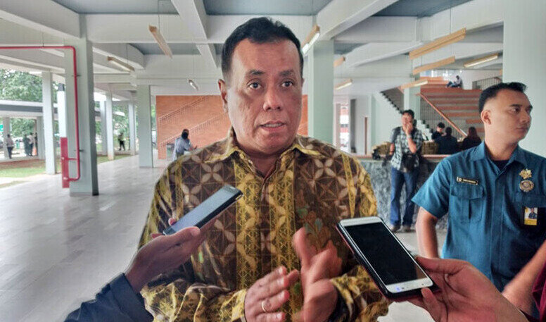 Rektor UI apresiasi kebijakan ekonomi Thinking Beyond The Curve Rektor UI apresiasi kebijakan ekonomi Thinking Beyond The Curve