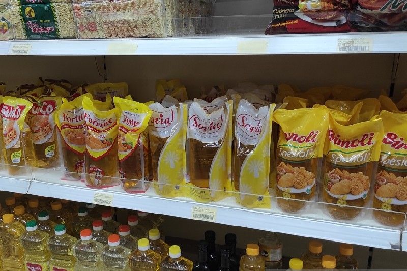 Harga minyak goreng Bimoli di Jayapura turun jadi Rp 14.000/liter