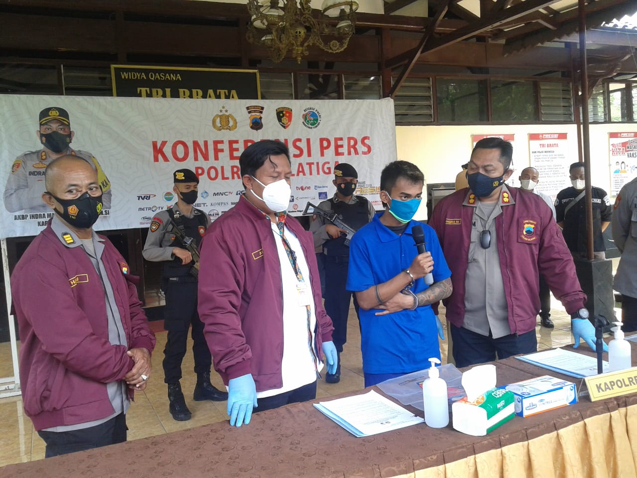 Polres Salatiga tetapkan tersangka kasus penganiayaan hingga korban meninggal dunia Polres Salatiga tetapkan tersangka kasus penganiayaan hingga korban meninggal dunia