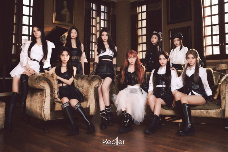 Kep1er pecahkan rekor penjualan album debut girl group tertinggi Kep1er pecahkan rekor penjualan album debut girl group tertinggi