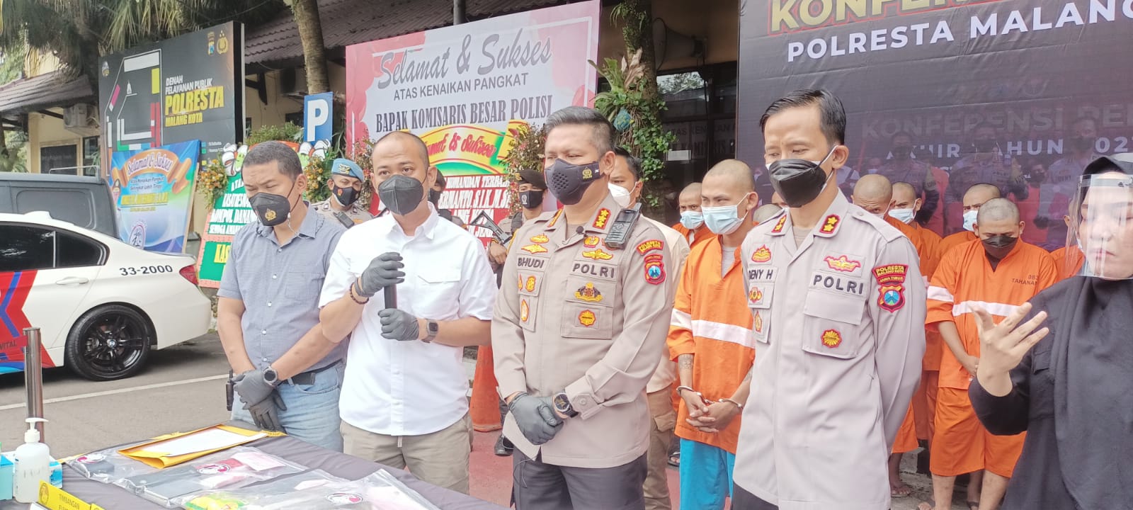 Edarkan shabu dan ganja, warga Kota Malang diamankan petugas Edarkan shabu dan ganja, warga Kota Malang diamankan petugasÂ