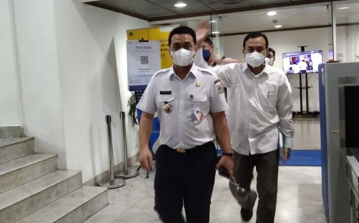 DKI Jakarta terapkan pembatasan skala mikro sesuai data penularan DKI Jakarta terapkan pembatasan skala mikro sesuai data penularan