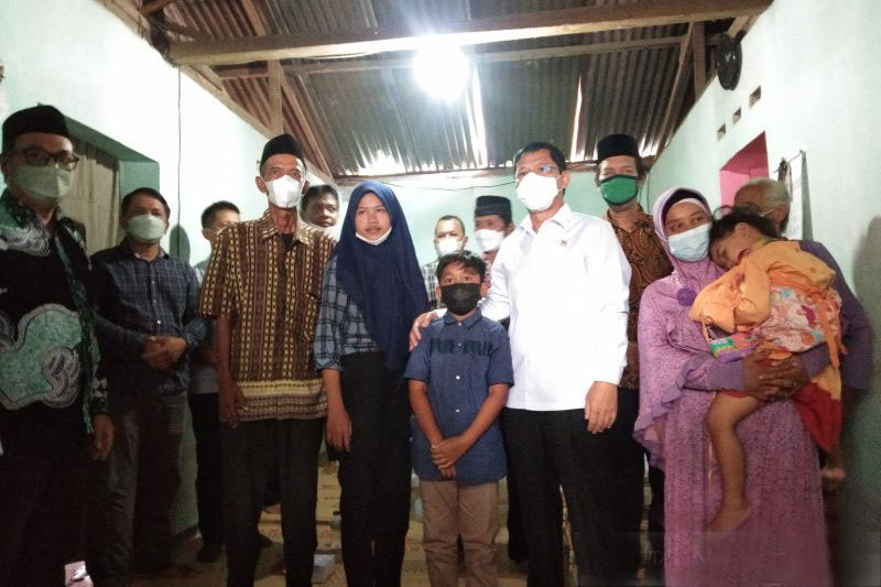 Anggota Watimpres kunjungi anak yatim piatu akibat COVID-19 di Bantul
