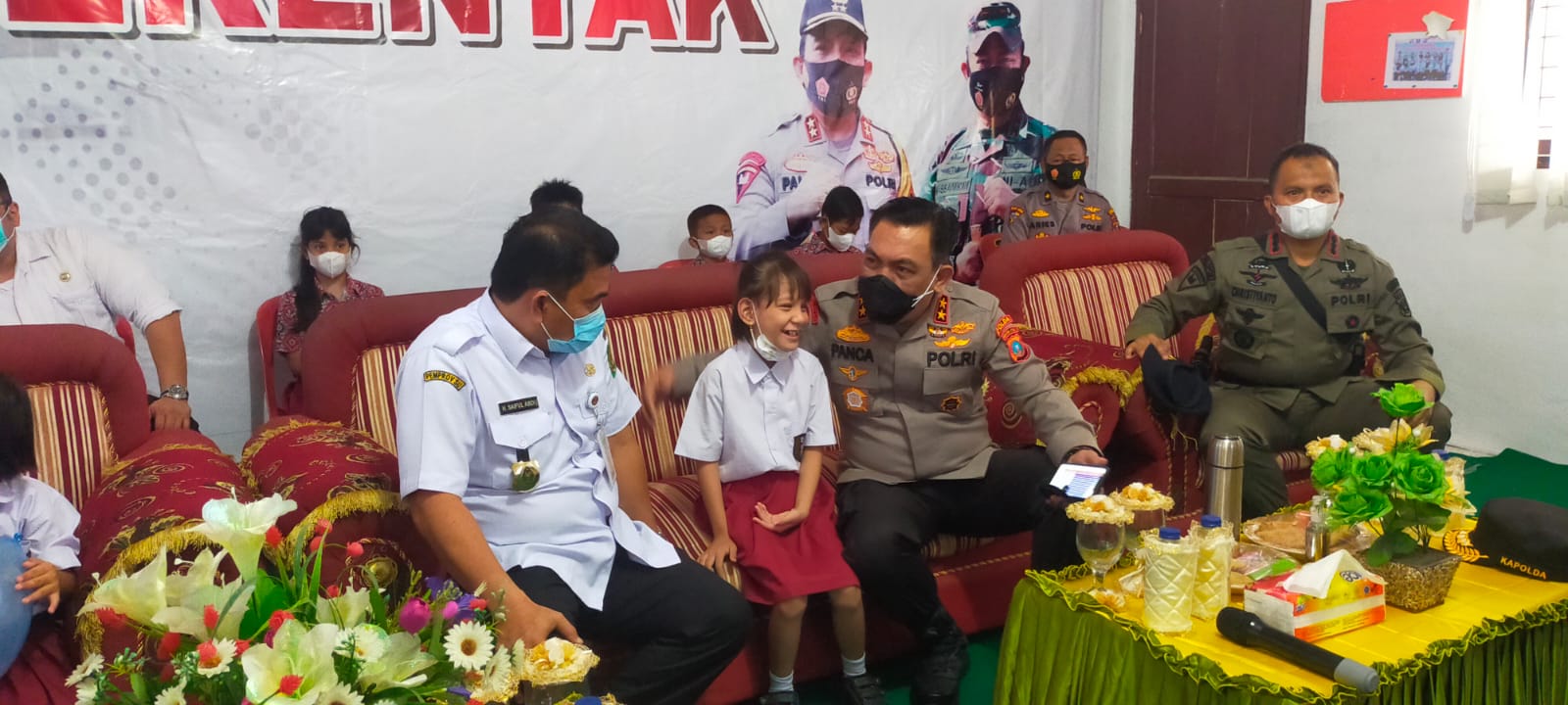Kapolda Sumut targetkan 1,6 juta anak ikut vaksinasi Covid-19 Kapolda Sumut targetkan 1,6 juta anak ikut vaksinasi Covid-19