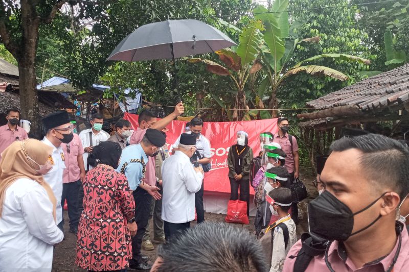 Kemensos siapkan tenda dekat rumah warga korban gempa