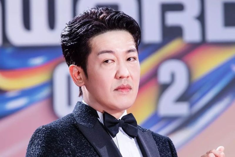Heo Sung Tae gabung dengan Kang Ha Neul bintangi Insider Heo Sung Tae gabung dengan Kang Ha Neul bintangi Insider