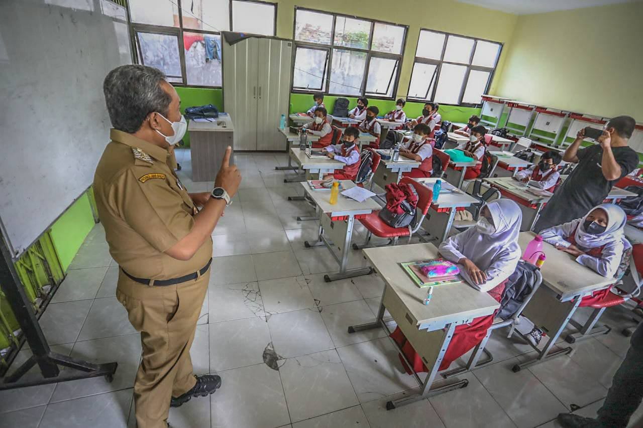 Disdik Bandung akan tingkatkan jumlah sekolah gelar PTM Disdik Bandung akan tingkatkan jumlah sekolah gelar PTM