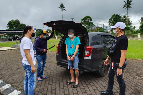 Polisi amankan pelaku penganiayaan dengan sajam di Pangolombian Polisi amankan pelaku penganiayaan dengan sajam di Pangolombian