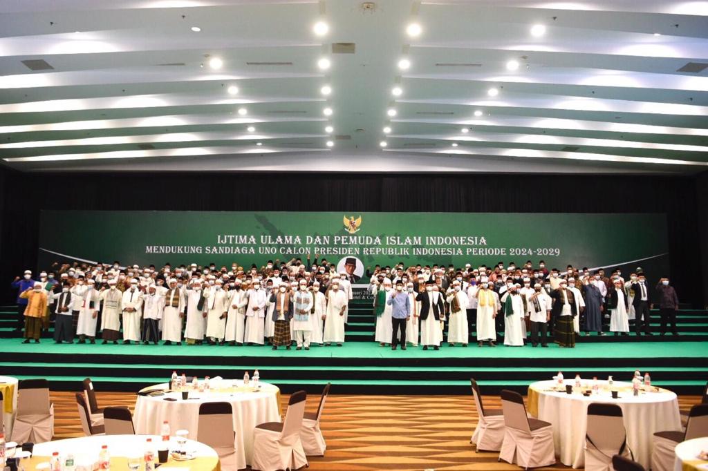 Ijtima Ulama di Medan deklarasi dukung Sandiaga Uno jadi Capres 2024 Ijtima Ulama di Medan deklarasi dukung Sandiaga Uno jadi Capres 2024