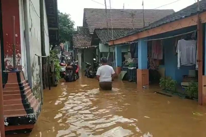 Sejumlah desa di Pasuruan terendam banjir Sejumlah desa di Pasuruan terendam banjir