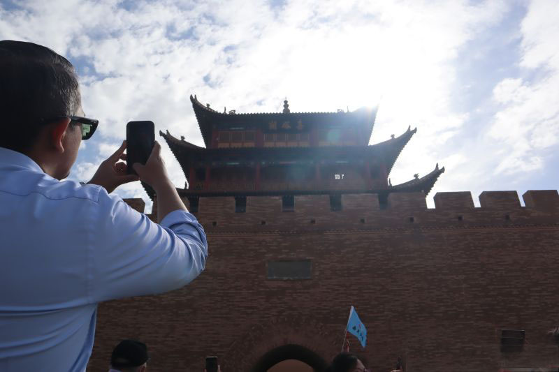 Tembok Besar China runtuh akibat gempa Qinghai