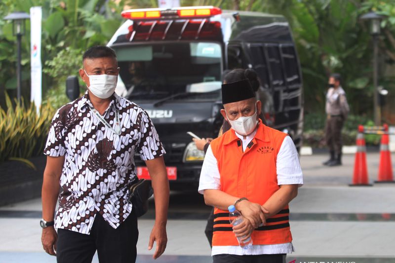 KPK panggil tujuh saksi kasus pencucian uang Bupati Hulu Sungai Utara KPK panggil tujuh saksi kasus pencucian uang Bupati Hulu Sungai Utara