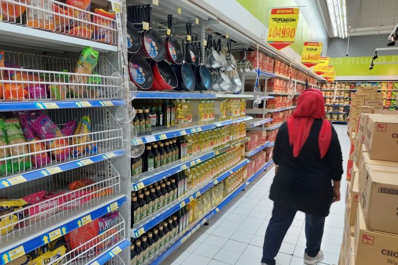 Stok minyak goreng di Ternate habis