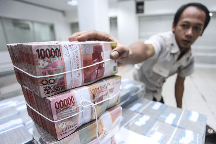 Rupiah Senin pagi melemah 24 poin