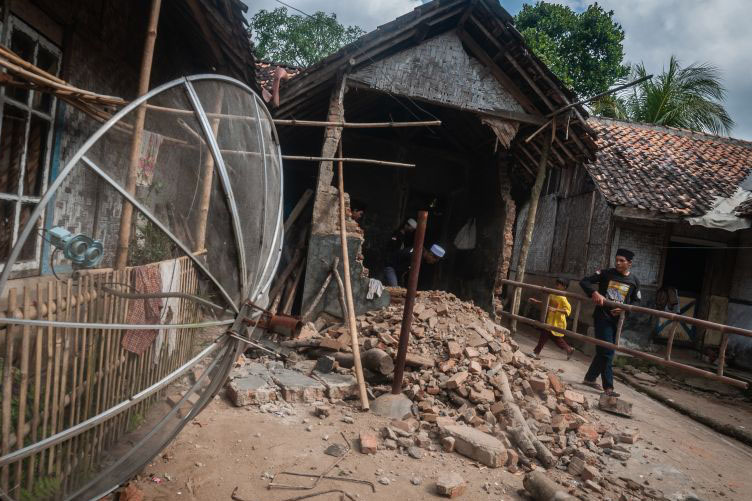Korban gempa di Pandeglang mengharap bantuan untuk memperbaiki rumah