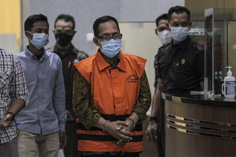 MA berhentikan hakim dan panitera PN Surabaya terjaring OTT KPK