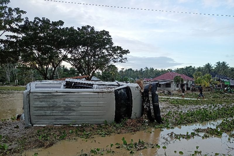 DPRD Parigi minta Pemda segera tetapkan tanggap darurat banjir Torue DPRD Parigi minta Pemda segera tetapkan tanggap darurat banjir Torue
