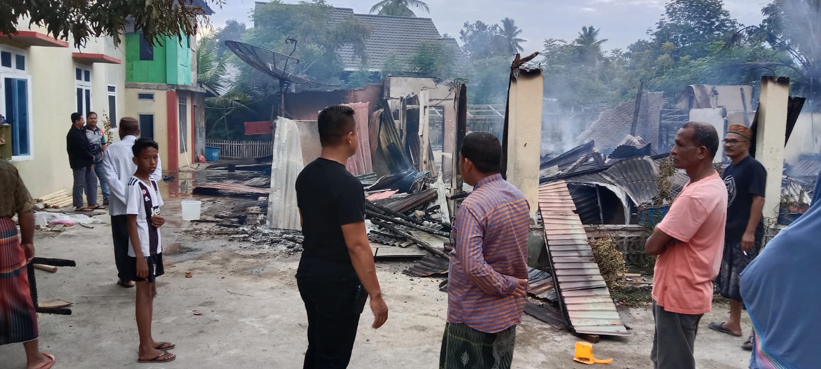 Api lalap rumah warga Desa Rayeuk Matang, Aceh Utara